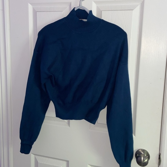 Dynamite Sweater - Picture 3 of 5